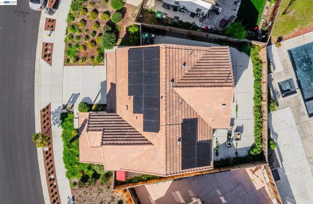 2891 Reyva Dhillon Ln, Tracy, CA 95377