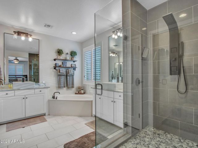 18216 W MONTECITO Avenue, Goodyear, AZ 85395