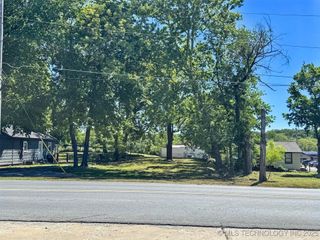 821 S College Avenue, Tahlequah, OK 74464