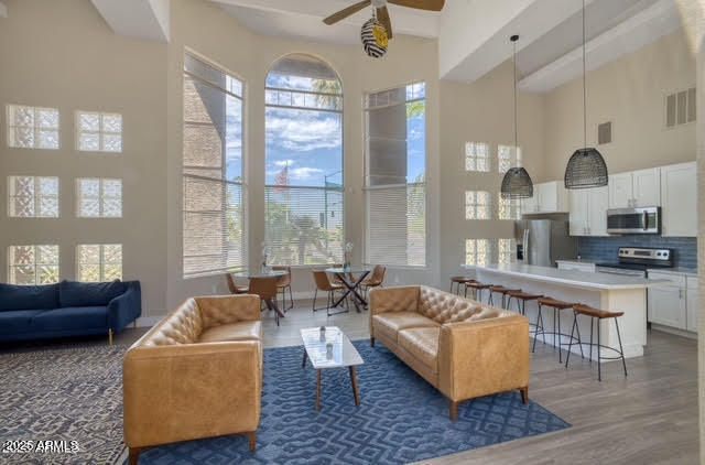 17017 N 12TH Street 2017, Phoenix, AZ 85022