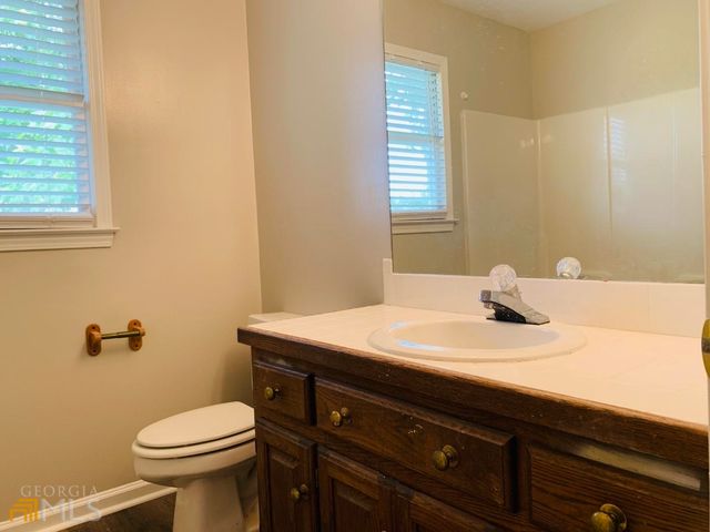 61 Garden Hills Drive, Newnan, GA 30263