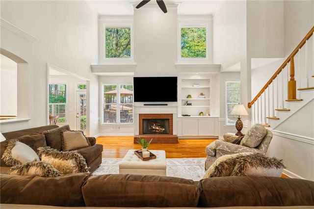 109 Grand Avenue, Suwanee, GA 30024