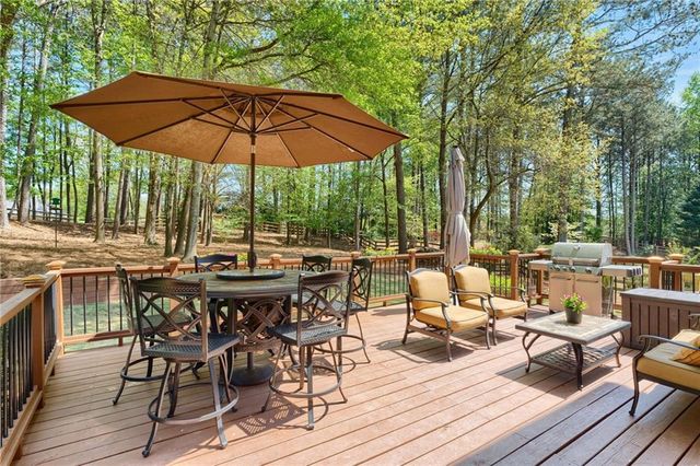 109 Grand Avenue, Suwanee, GA 30024