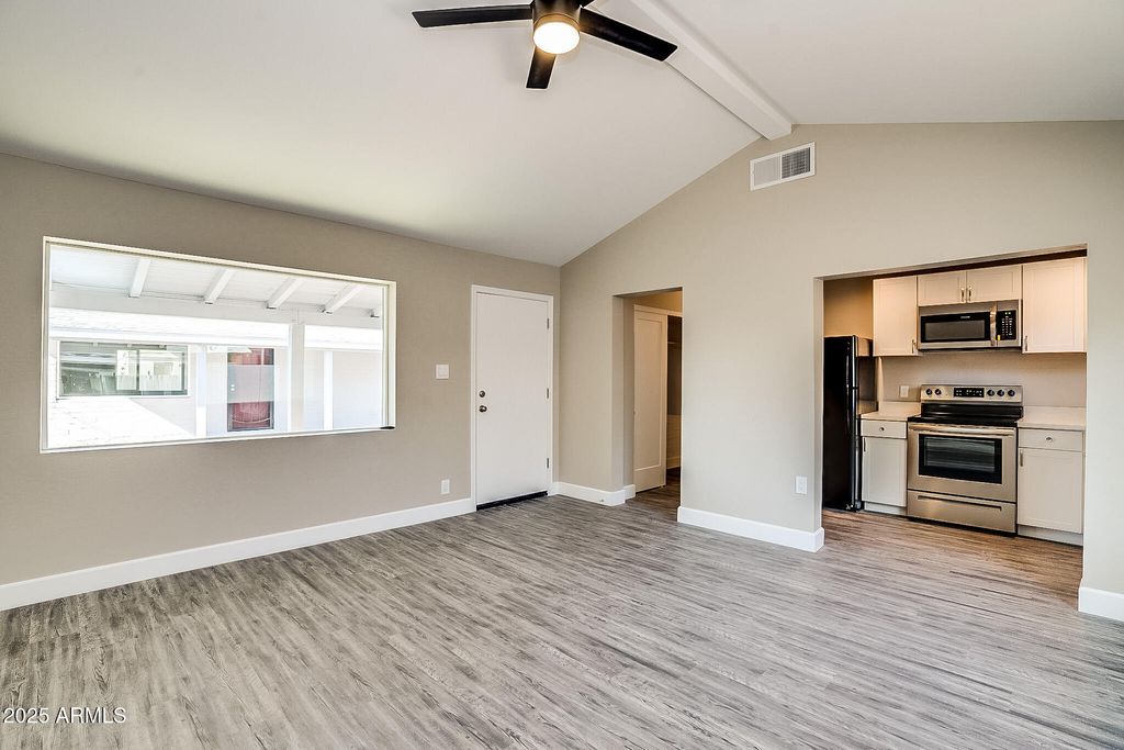 Image 28 of property listing at 211 S Doran --, Mesa, AZ 85204
