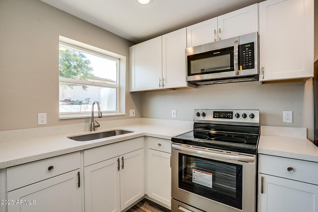 Image 44 of property listing at 211 S Doran --, Mesa, AZ 85204