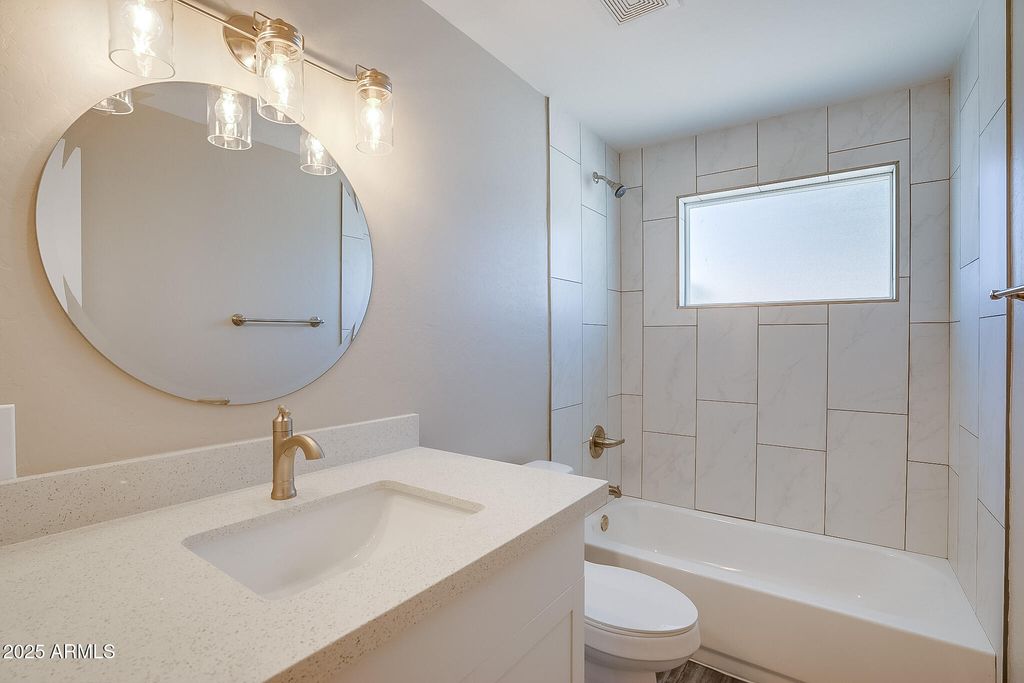 Image 48 of property listing at 211 S Doran --, Mesa, AZ 85204