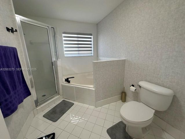 11521 NW 50th Ter, Doral, FL 33178