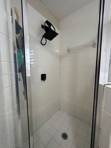 11521 NW 50th Ter, Doral, FL 33178