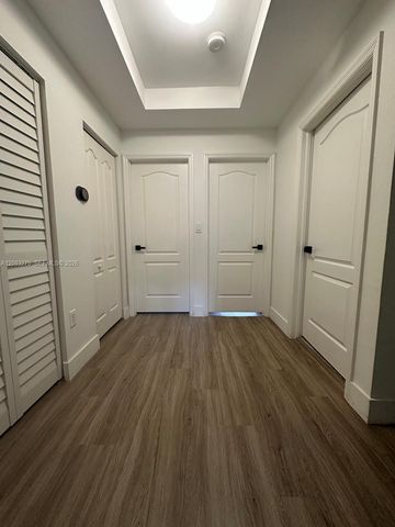 11521 NW 50th Ter, Doral, FL 33178