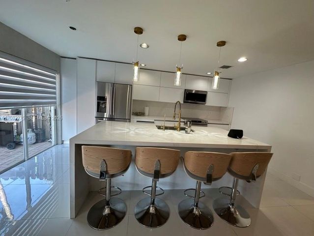 11521 NW 50th Ter, Doral, FL 33178