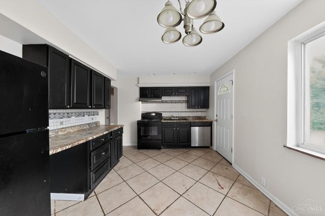 1600 Western Hills Lane, Green Twp, OH 45238