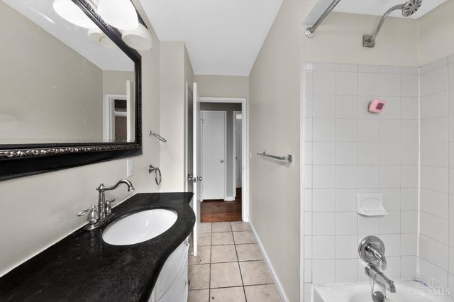1600 Western Hills Lane, Green Twp, OH 45238
