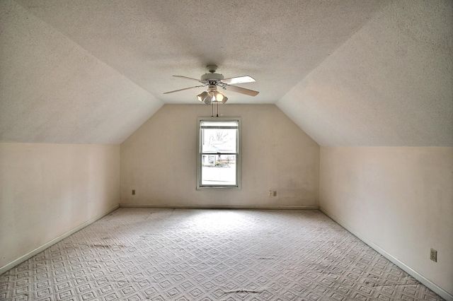 647 WINLAWN DR, Collierville, TN 38017