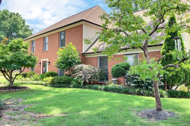 647 WINLAWN DR, Collierville, TN 38017