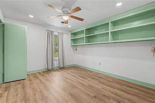 301 Wright Avenue, Springdale, AR 72764
