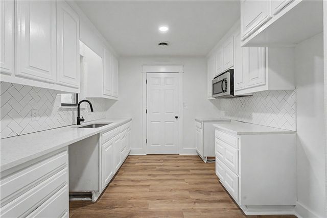 301 Wright Avenue, Springdale, AR 72764