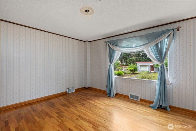 6353 School Street SW, Lakewood, WA 98499