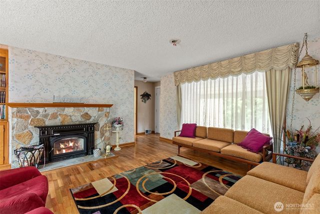 6353 School Street SW, Lakewood, WA 98499