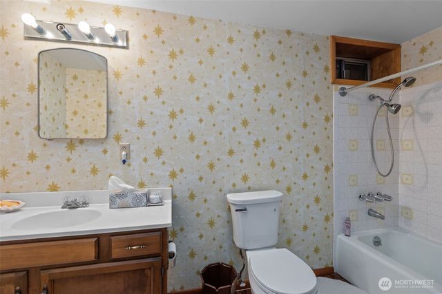 6353 School Street SW, Lakewood, WA 98499