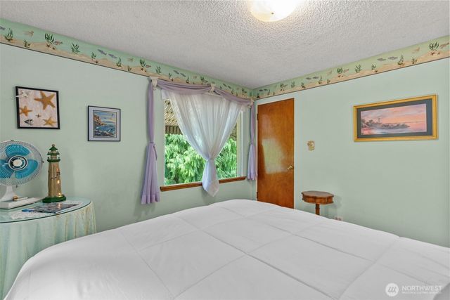 6353 School Street SW, Lakewood, WA 98499