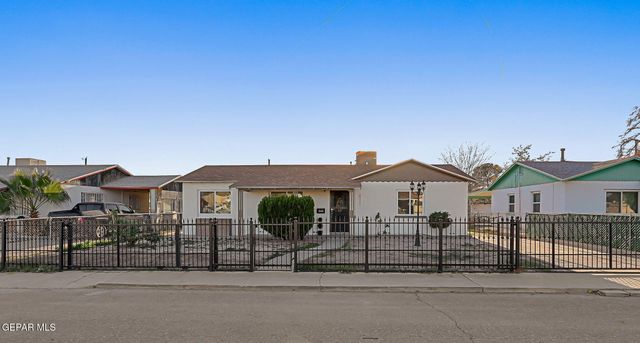 8332 Courtland Drive, El Paso, TX 79907