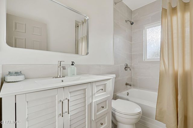 8332 Courtland Drive, El Paso, TX 79907