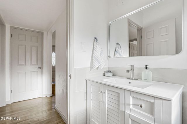 8332 Courtland Drive, El Paso, TX 79907