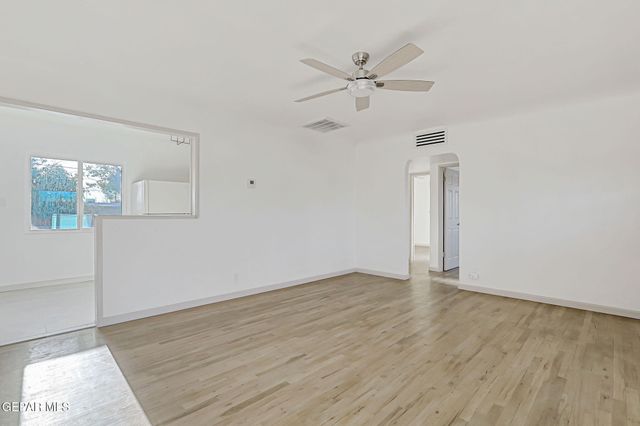 8332 Courtland Drive, El Paso, TX 79907