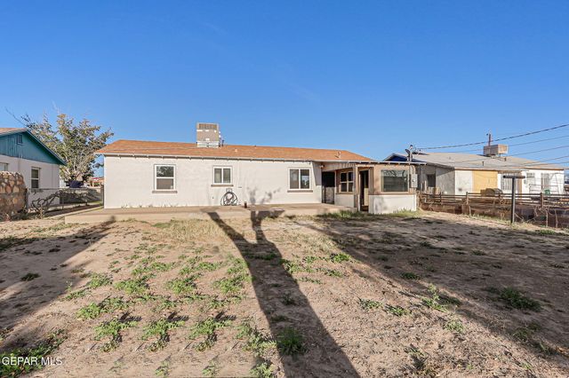 8332 Courtland Drive, El Paso, TX 79907