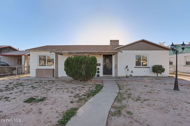 8332 Courtland Drive, El Paso, TX 79907
