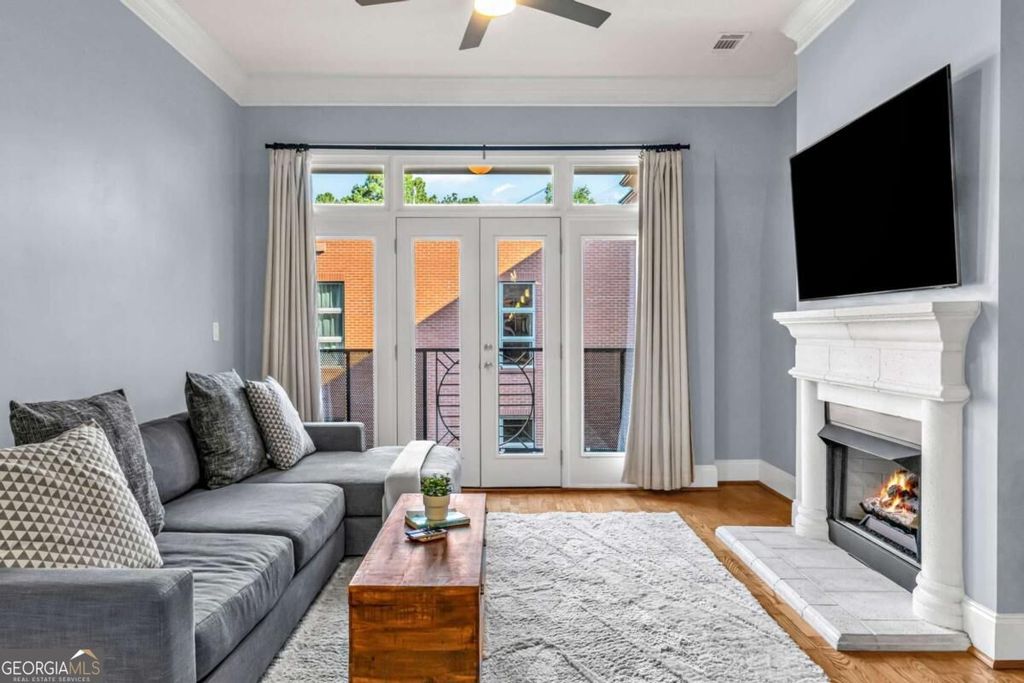 560 Dutch Valley Road NE 406, Atlanta, GA 30324 — photo 4