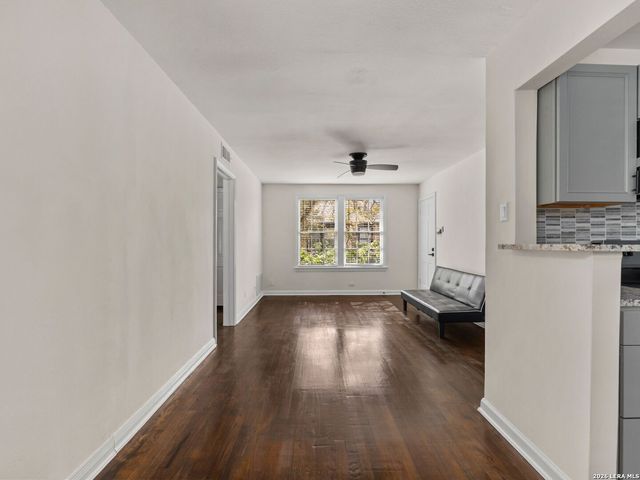 204 E Rosewood Ave Apt 1, San Antonio, TX 78212