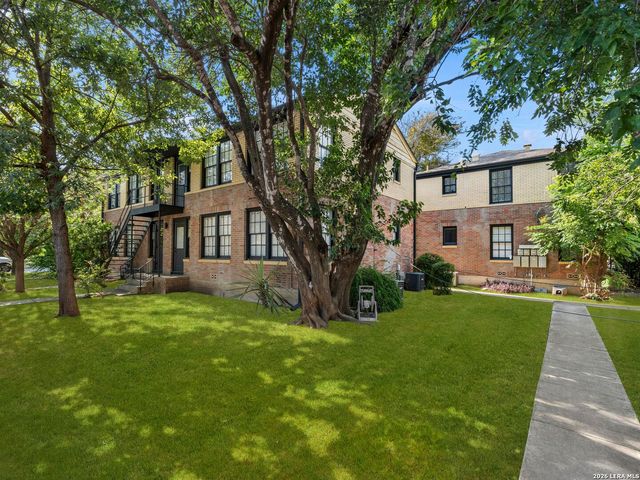 204 E Rosewood Ave Apt 1, San Antonio, TX 78212