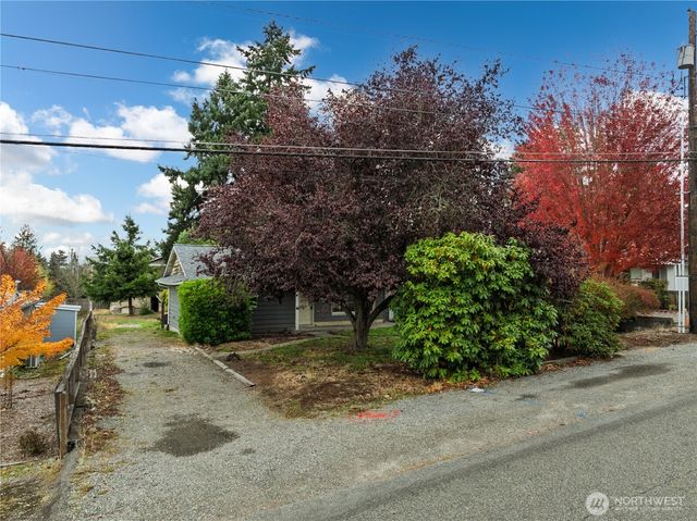 7709 29th Street W, University Place, WA 98466