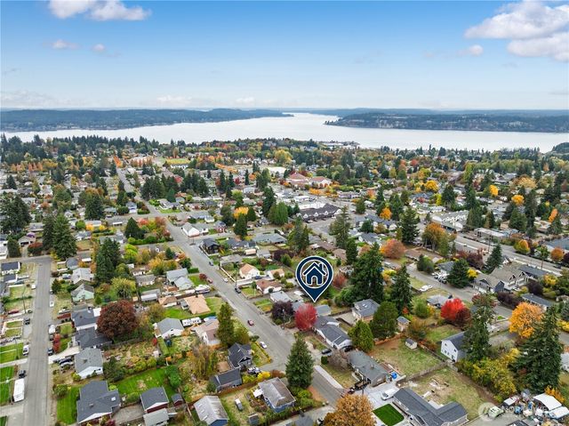 7709 29th Street W, University Place, WA 98466