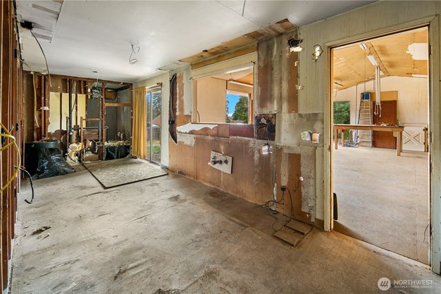 7709 29th Street W, University Place, WA 98466