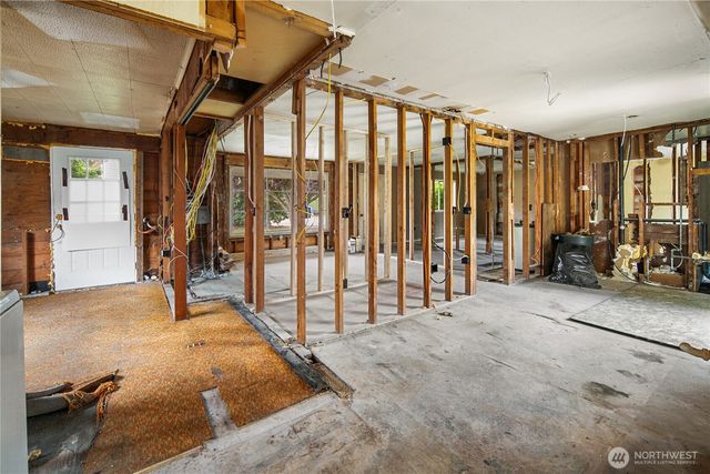 7709 29th Street W, University Place, WA 98466