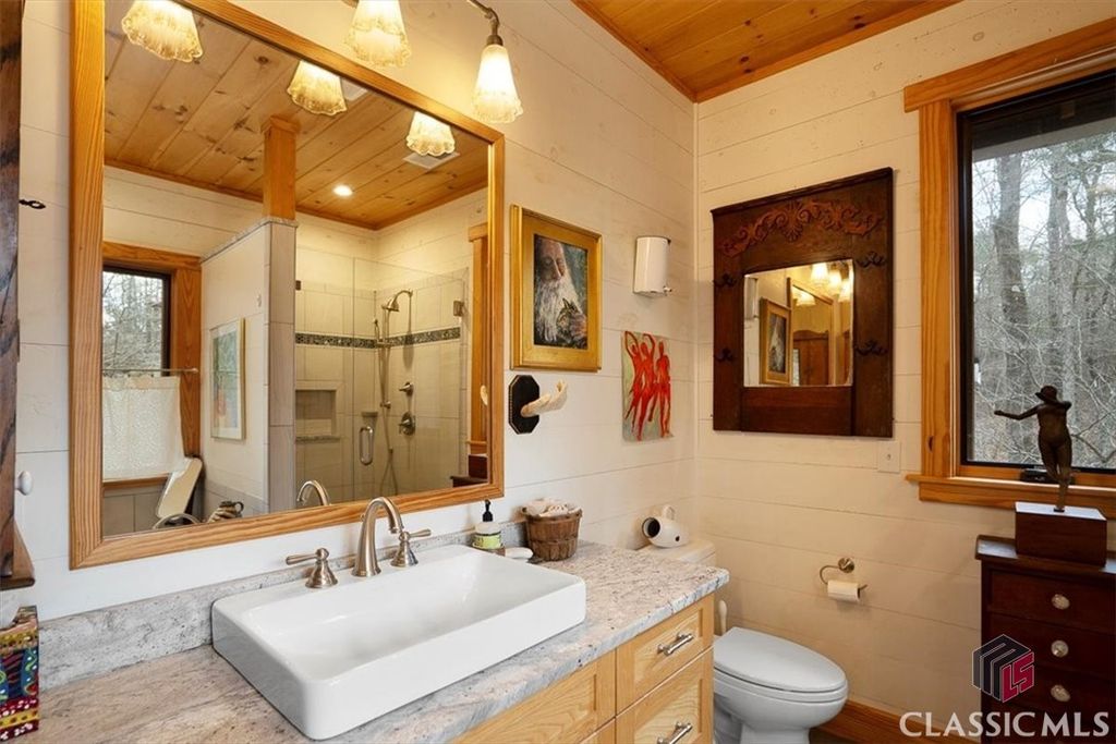 Image 20 of property listing at 1257 Seymour Road, Bowman, GA 30624