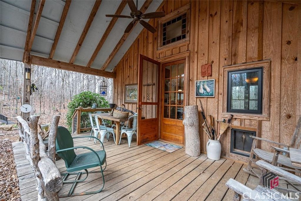 Image 6 of property listing at 1257 Seymour Road, Bowman, GA 30624