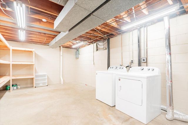 305 Highpoint Road, Normal, IL 61761