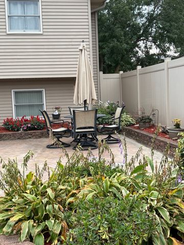 3267 Cathy Drive, Joliet, IL 60431