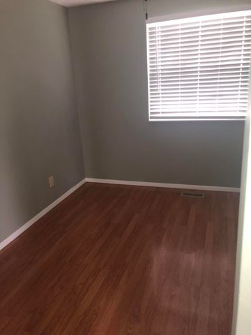 109 Crystal Lake Drive, Covington, KY 41017