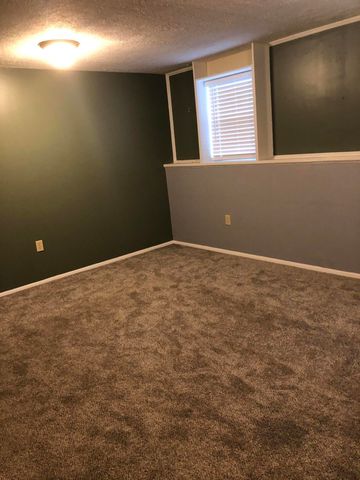 109 Crystal Lake Drive, Covington, KY 41017