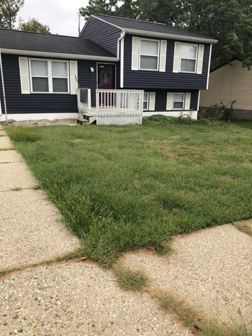 109 Crystal Lake Drive, Covington, KY 41017