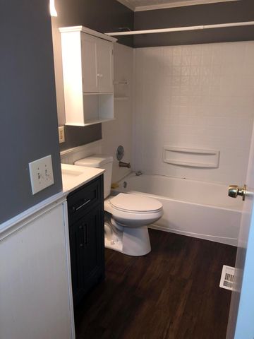 109 Crystal Lake Drive, Covington, KY 41017