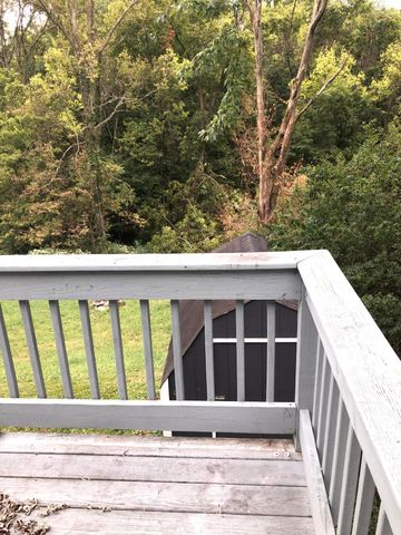 109 Crystal Lake Drive, Covington, KY 41017