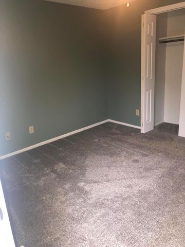 109 Crystal Lake Drive, Covington, KY 41017