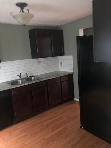 109 Crystal Lake Drive, Covington, KY 41017
