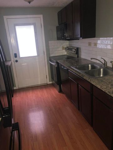 109 Crystal Lake Drive, Covington, KY 41017