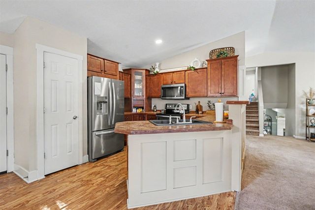 102 Eugene Avenue, Norton Shores, MI 49441